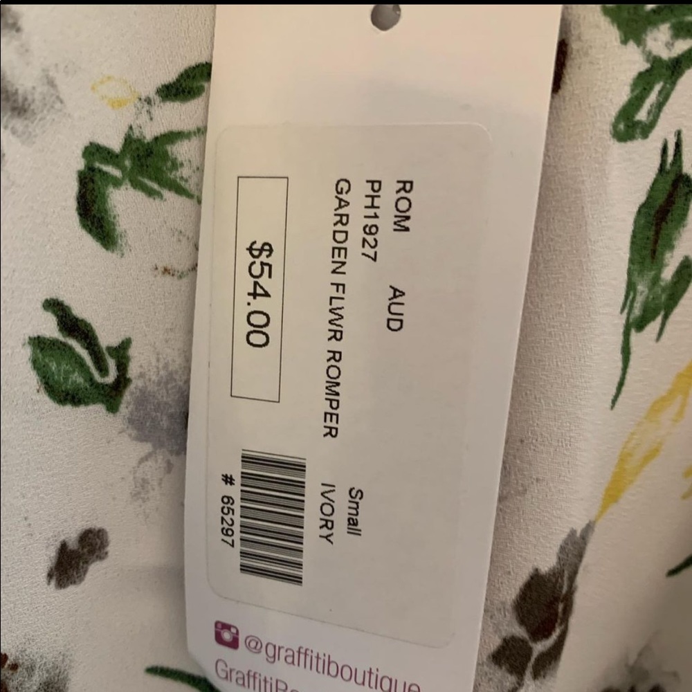 Romper - Picture 2 of 2